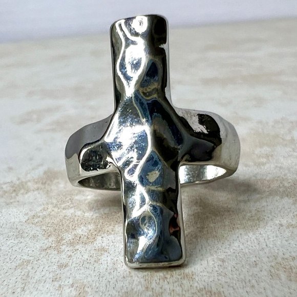 Vintage Style Silver Tone Cross Statement Ring Size 6.25 Modernist - Picture 1 of 6